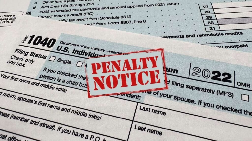 IRS Warns of $525 Penalty