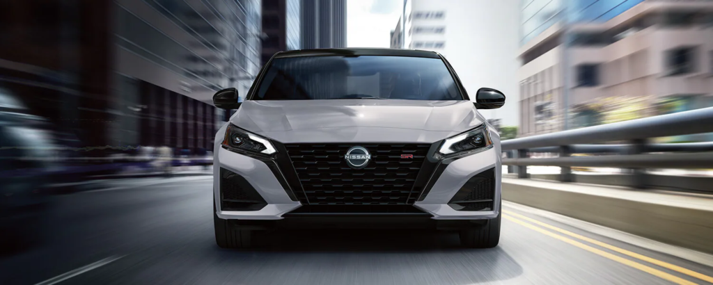 V-motion Grille in 2026 Nissan Altima